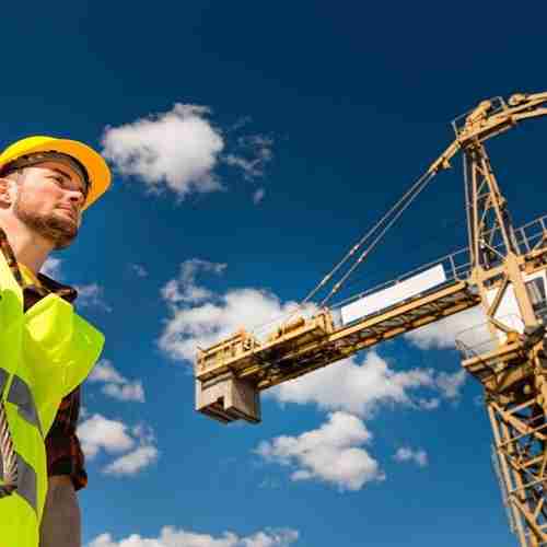 Crane and Hoist, Slinger Signaller courses available